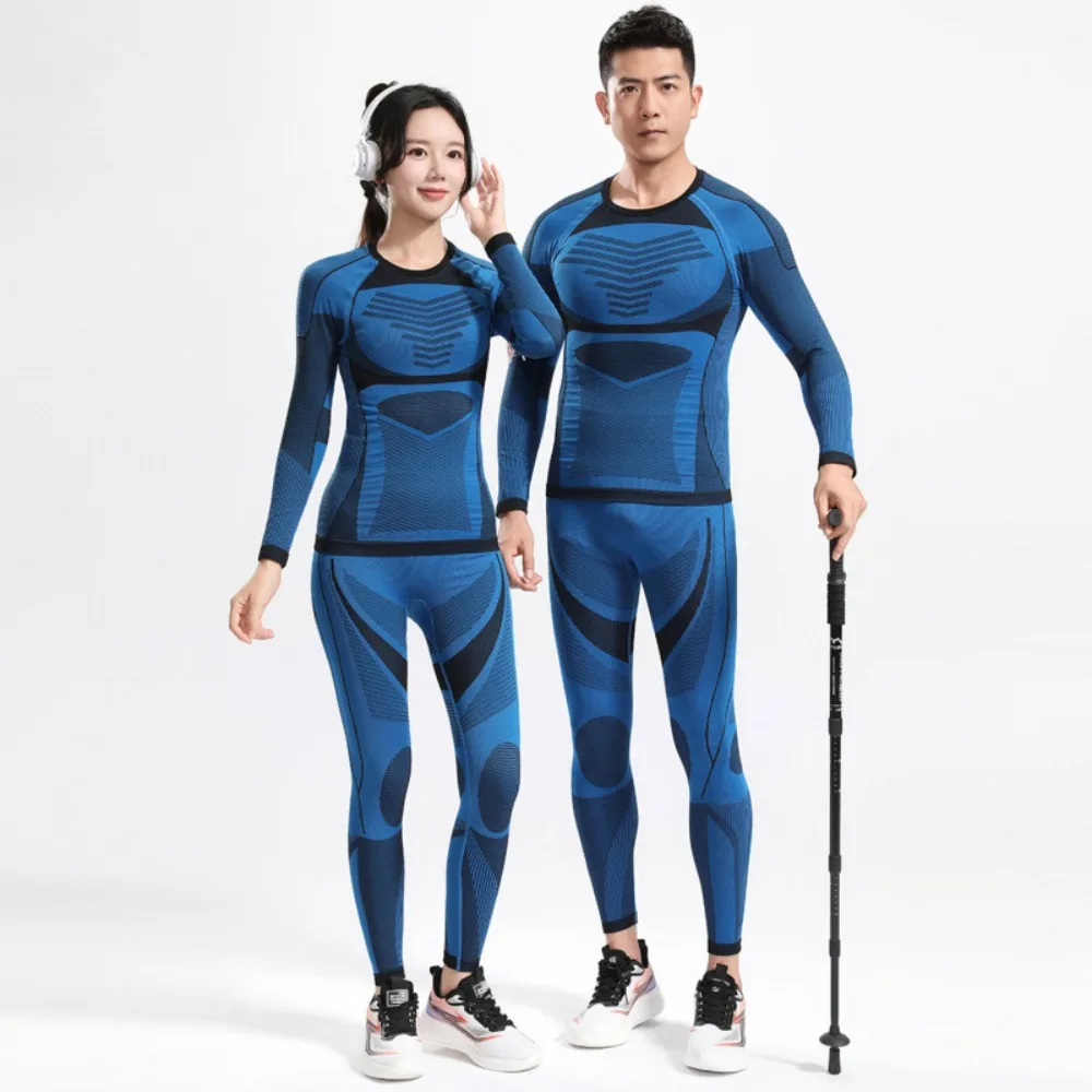 

Зимняя одежда для катания на лыжах: компрессионные леггинсы для активного отдыха, фитнеса и тренировок, быстросохнущие базовые комплекты.