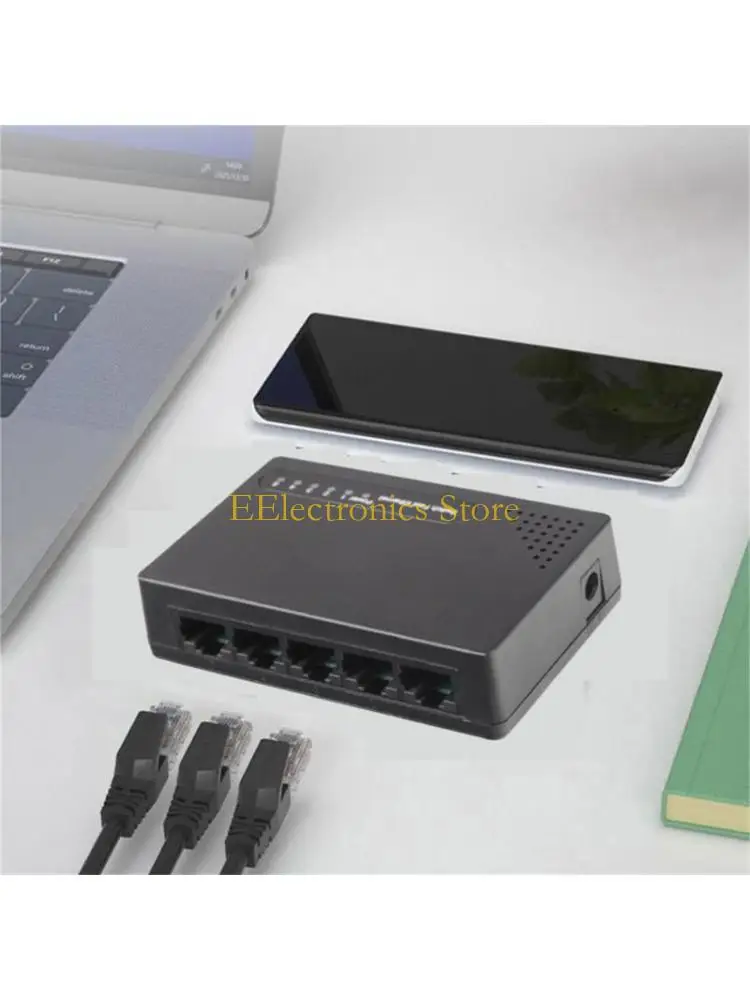 

B03C 100Mbps Industrial Fast Switcher 5-Port RJ45 Networking Splitters for Office