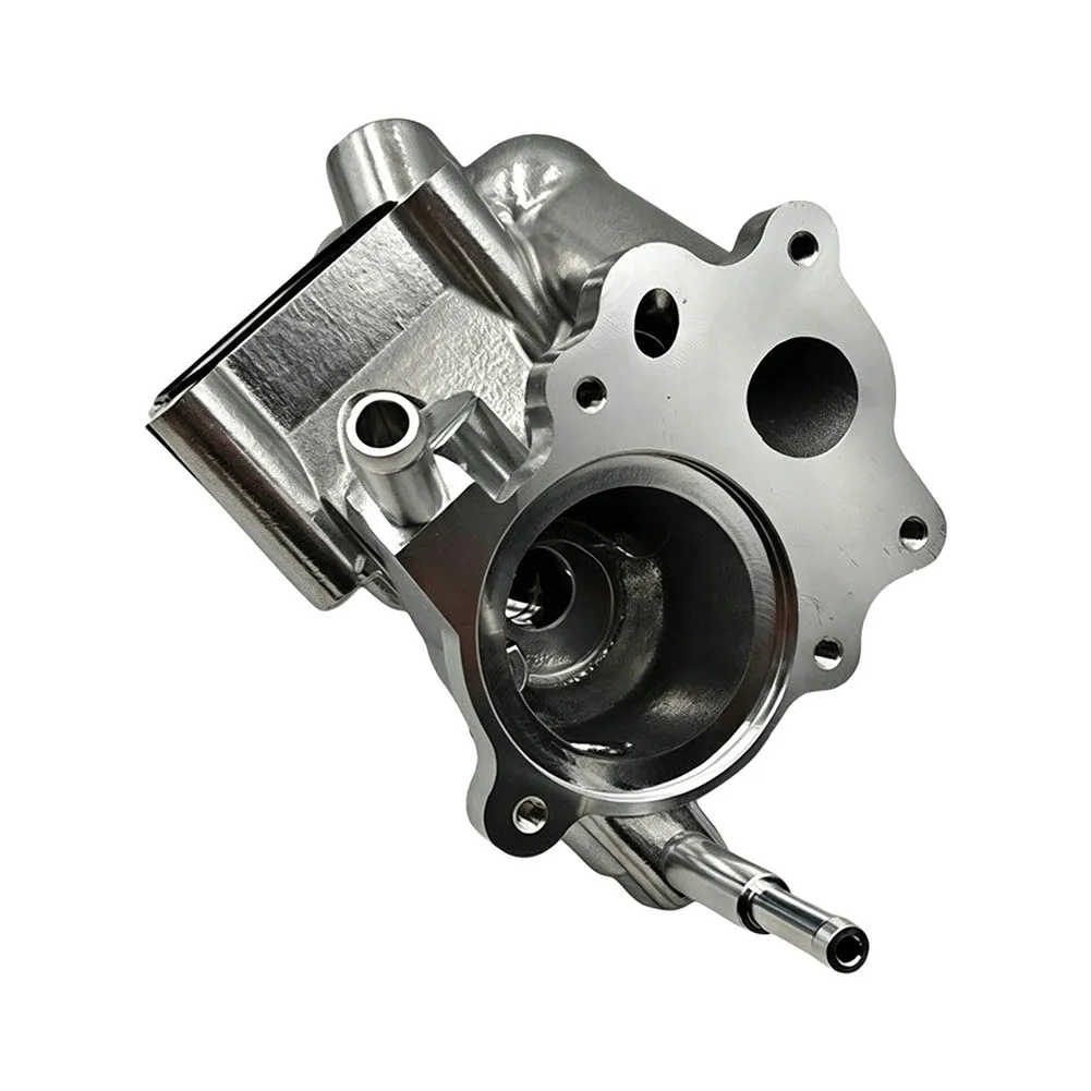 Silver Water Pump Bracket Engine Water Bracket Metal Construction Wear Resistant Non Deformation Silver Finish OEM Replacement