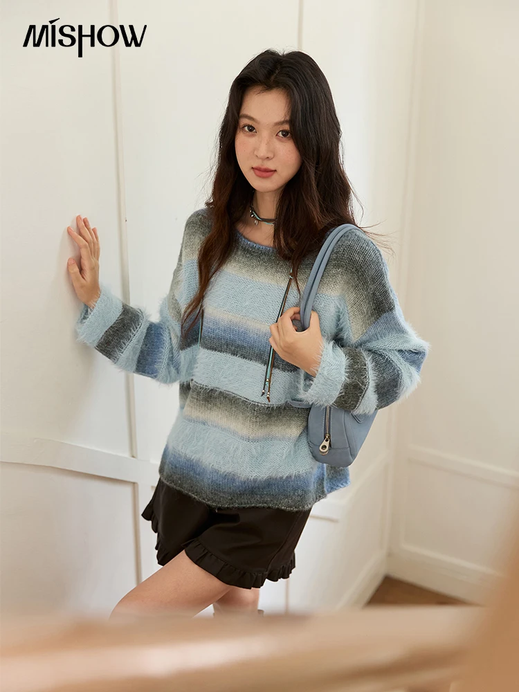 

MISHOW Blue Gradient Spray Wool Pullovers Women 2025 Autumn Winter New Imitation Mink Yarn Loose Lazy Casual Sweater MXE47Z2573