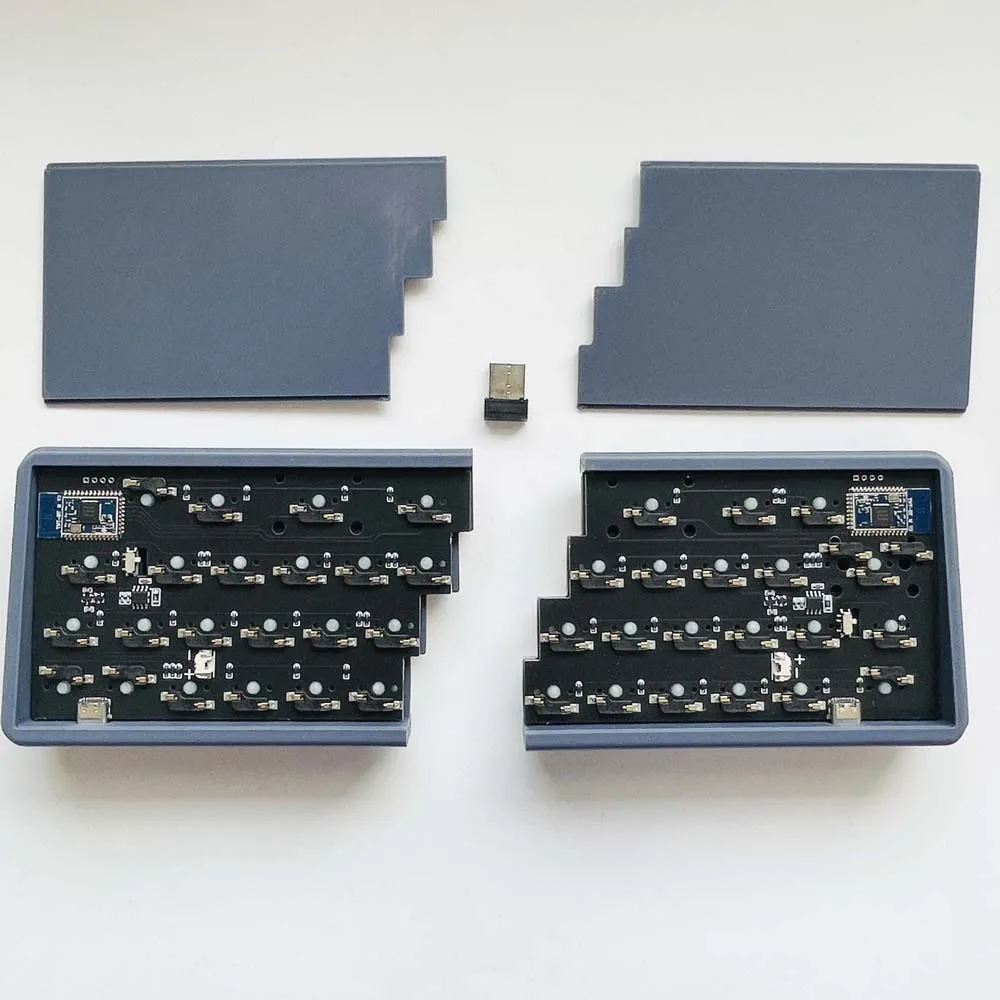 Portable Split 40 Mini Mechanical Keyboard Hot-Swap 2.4G Wireless QMK VIAL