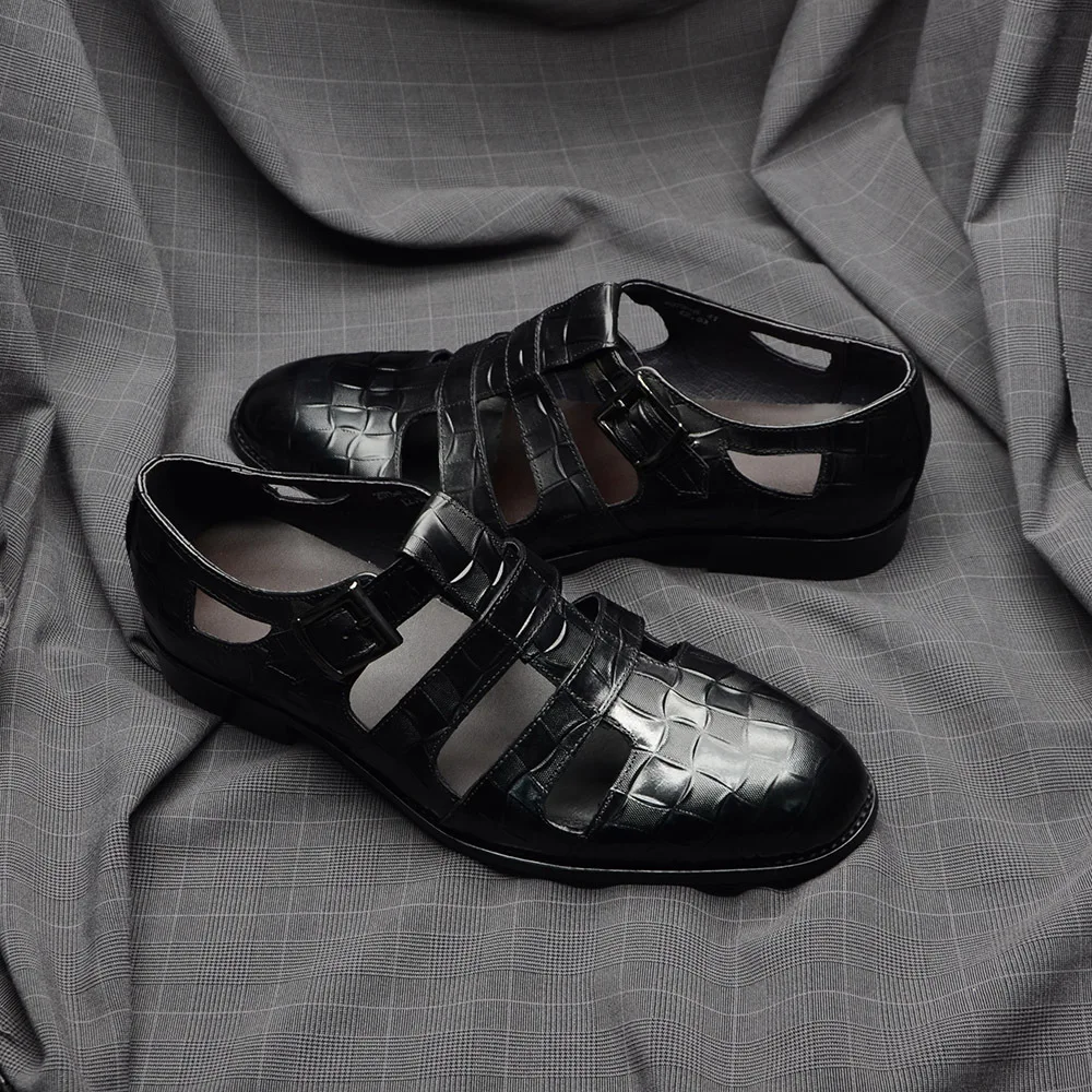 

Summer Men's Casual Sandals Cowhide Fashion Hollow Out Breathable Buckle Strap Casual Business Formal Middle Shoes