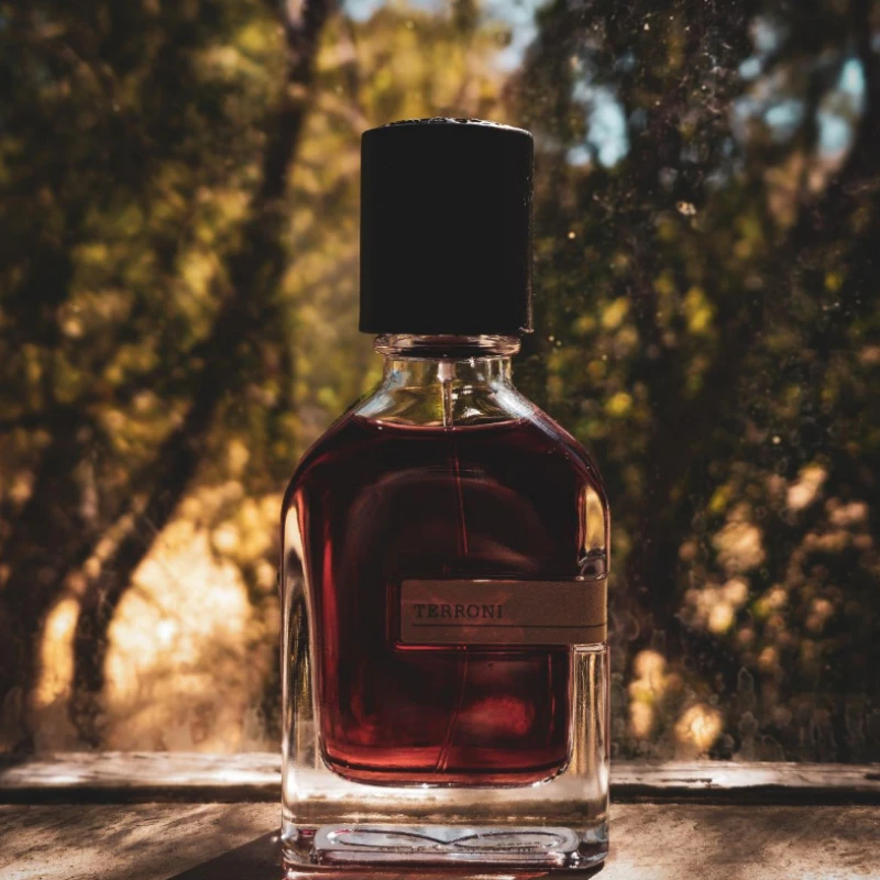 น้ำหอมสำหรับทุกเพศ ขนาด 50 มล. คอลเลคชั่น 4 กลิ่น ติดทนนาน กลิ่นไม้หอม กลิ่นโอเรียนทัล กลิ่นฟูเจอร์ กลิ่นหนัง และกลิ่นอะควาติก หอมสดชื่น หรูหรา