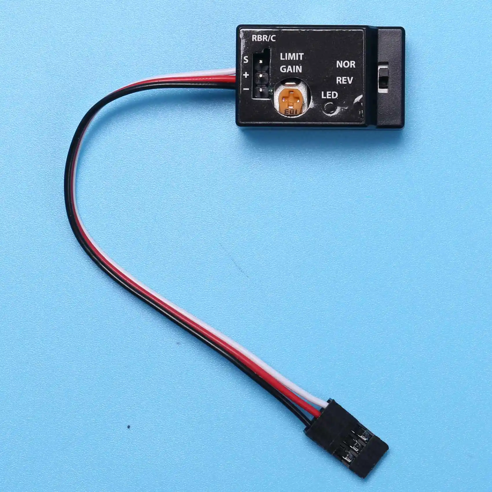 B49B-Mini Gyro Gyroscope For WPL D12 1/10 RC Car Drift Racing Car Steering Output Integrated Compact Light-Weight Design