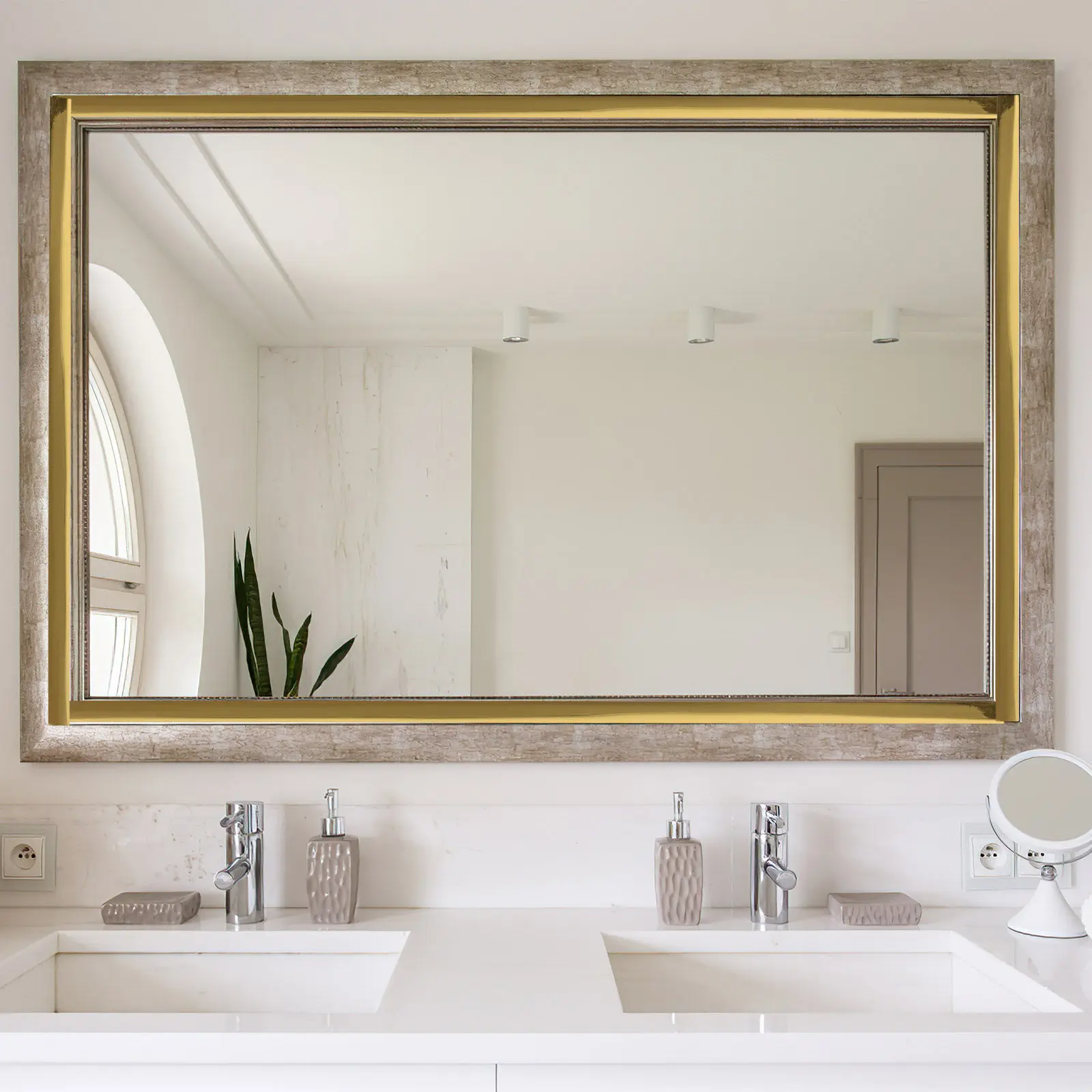 Peel and Stick Wall Trim Molding Flexible Self Adhesive Tile Edge Ceiling Border Mirror Seam Caulk Strip