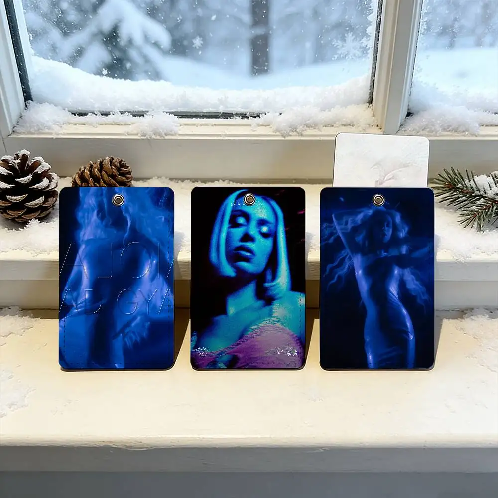 

Держатель для карт Singer B-Bad G-Gyal La Joia для ежедневных путешествий, автобусных карт, защита для карт доступа, подходит для ежедневного использования.