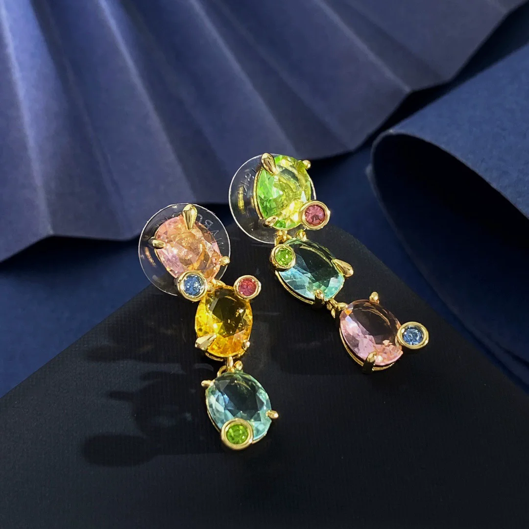 Sweet and fashionable dopamine spring and summer new item oval colored diamond small round diamond asymmetrical design AB with