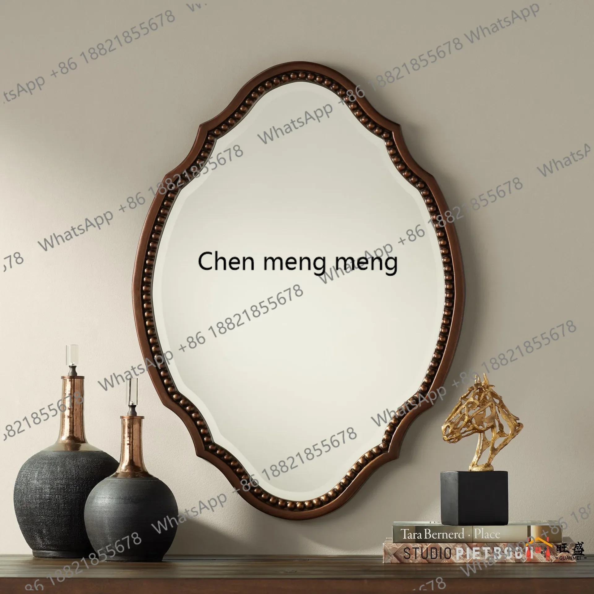 A139French round retro bathroom vanity mirror wall hanging light luxury European wall hanging creative makeup mirror