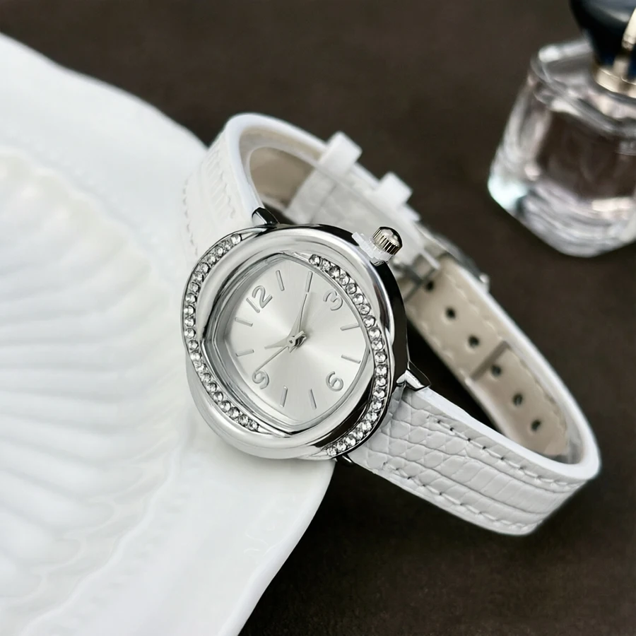 Leather Watch for Woman - Convolvulus Square Dial Minimalist Watch