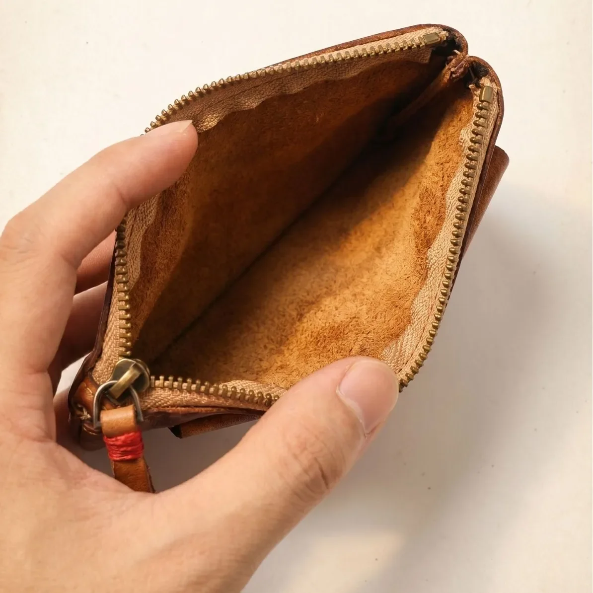 New Retro Hand-polished Vegetable Tanned Leather Card Bag, First Layer Cowhide Change Bag, Portable and Compact Storage Wallet