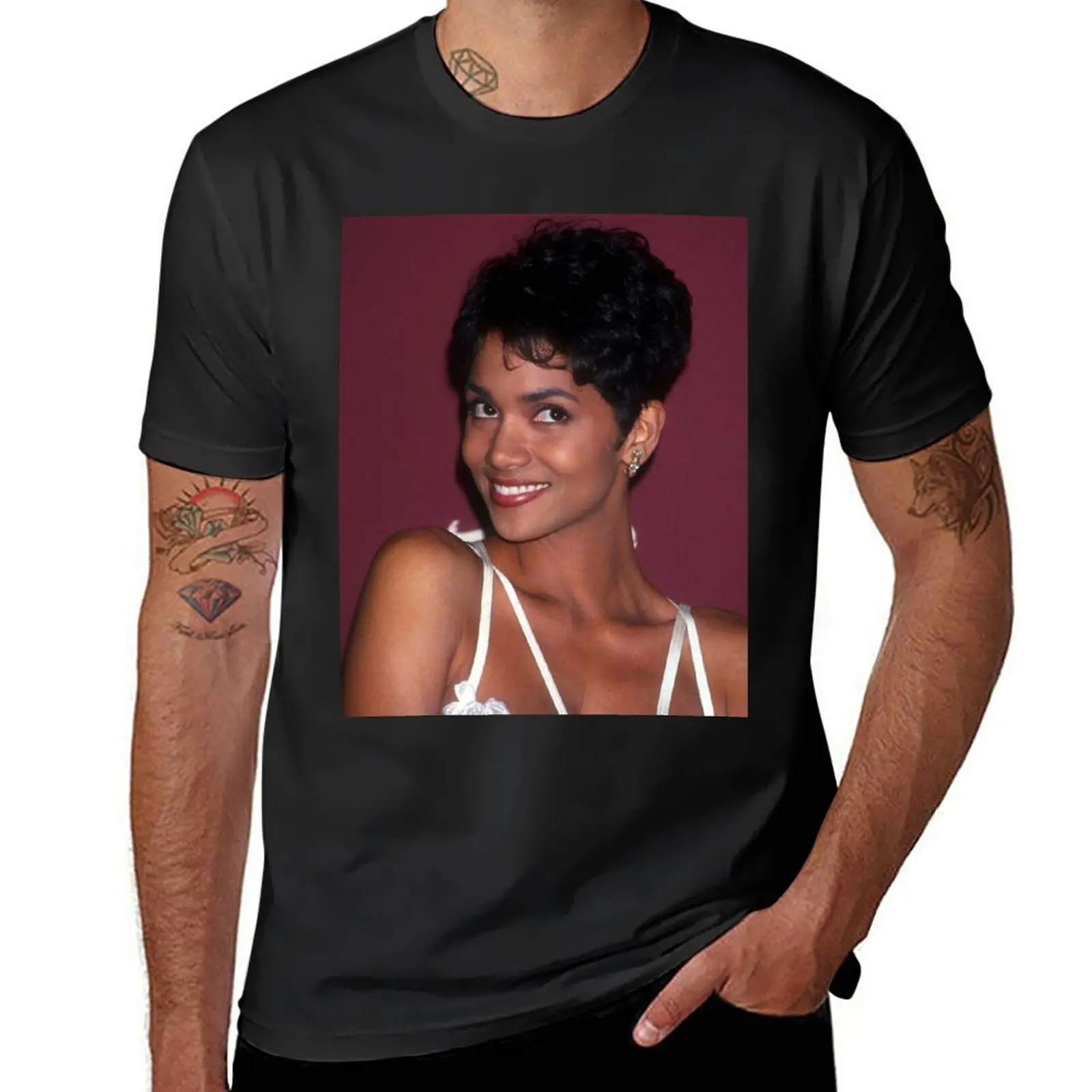 New Halle Berry - Poster T-Shirt anime Short sleeve customized t shirts designer t shirt men