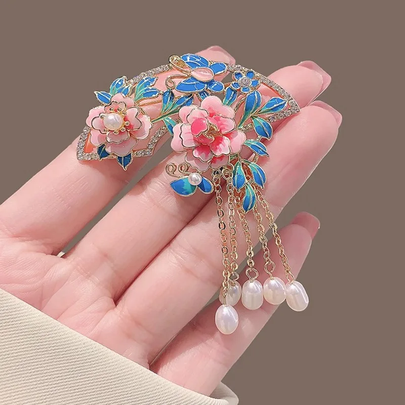 Chinese Style Pink Peony Flower Brooch For Women Elegant Fan Zircon Leaf Long Tassel Enamel Pins Corsage Party Corsage Jewelry
