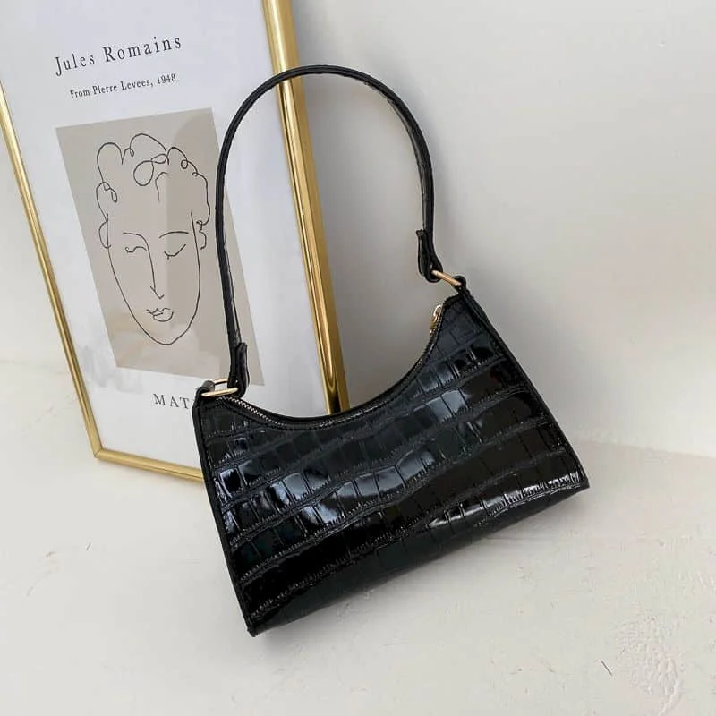 

Elegant Shoulder Bags for Women Solid Korean Style Versatile Handbags Aesthetic Lady Fashionable Office Half Moon Luxury Bags