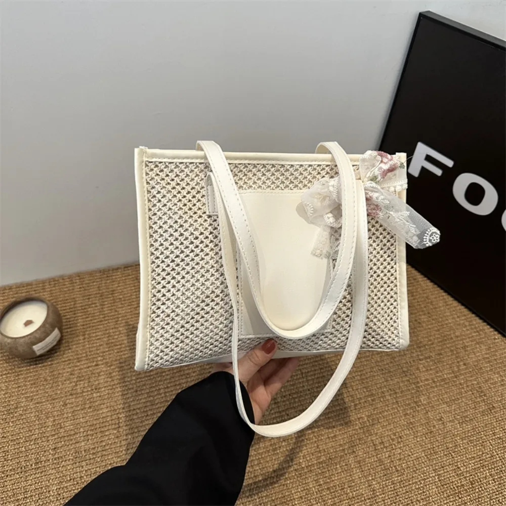 

New Straw Straw Woven Bag Solid Color Handmade Shoulder Bag Tourist Beach Bag