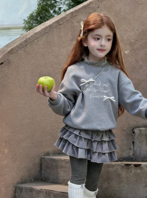 

Girls Plush Korean Set Autumn Winter New Children Baby Fashion Plush Hoodie Princess Cake Skirt Two Piece Set