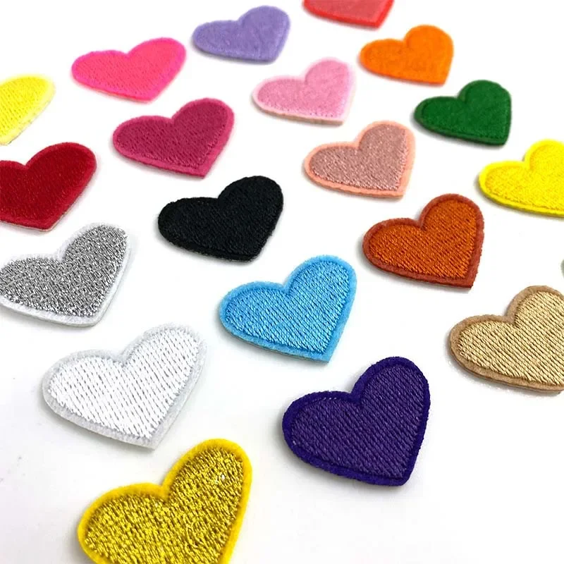 15pcs Patches Heart For Clothing Kids Iron On Lot Sew Parches Thermocollant Embroidered Bulk Pink Red Blue Black Cute Small Pack