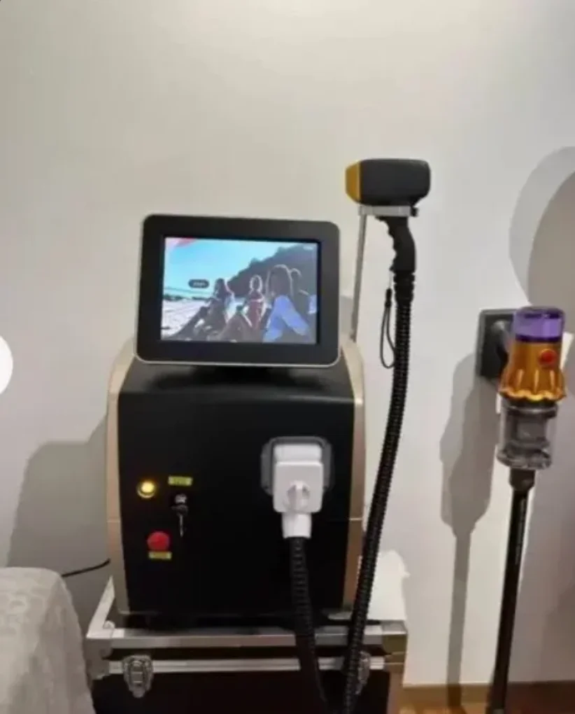 

Диодный лазер для удаления волос, профессиональная машина, 3000 Вт, 3 длины волны, охлаждающая головка для постоянного удаления, безболезненный лазерный эпилятор