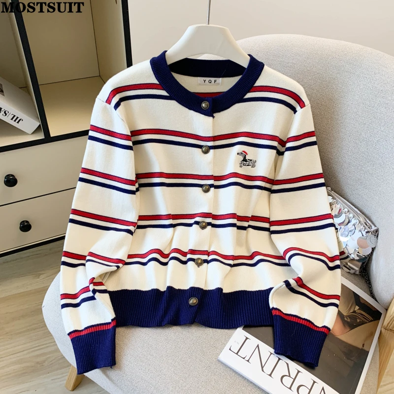 Coreano elegante cardigan camisola feminina 2026 primavera listrado bordado manga longa malhas topos soltos moda senhoras jumpers