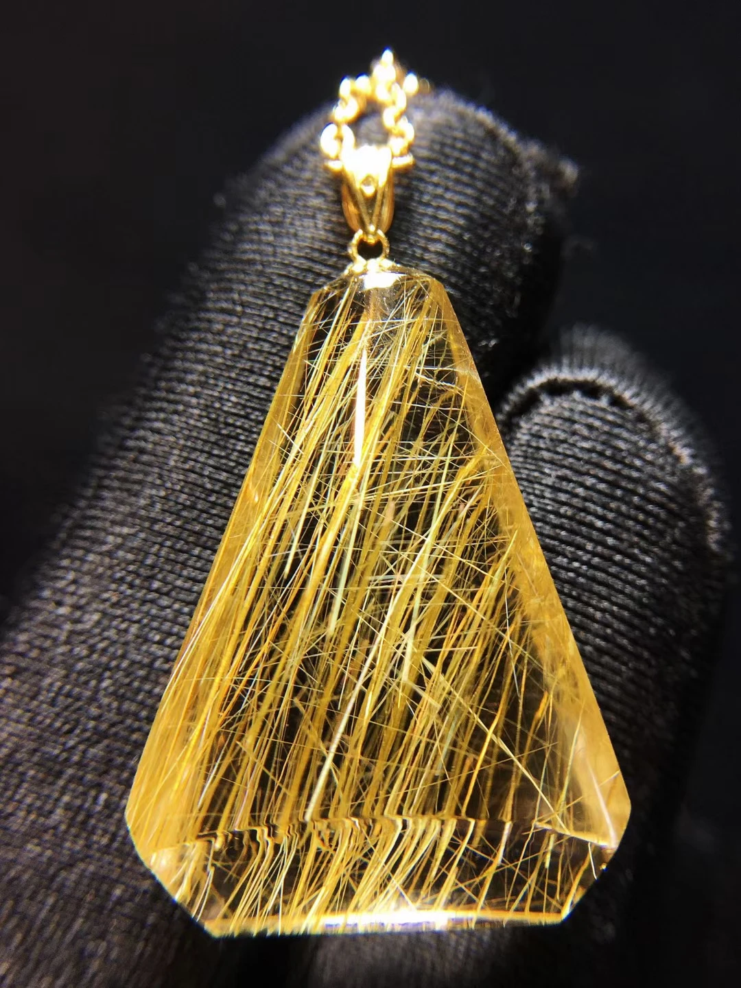 Natural Gold Rutilated Quartz Pendant Rutilated Quartz Jewelry 27.1*19*11.4mm Men Women Brazil AAAAAAA