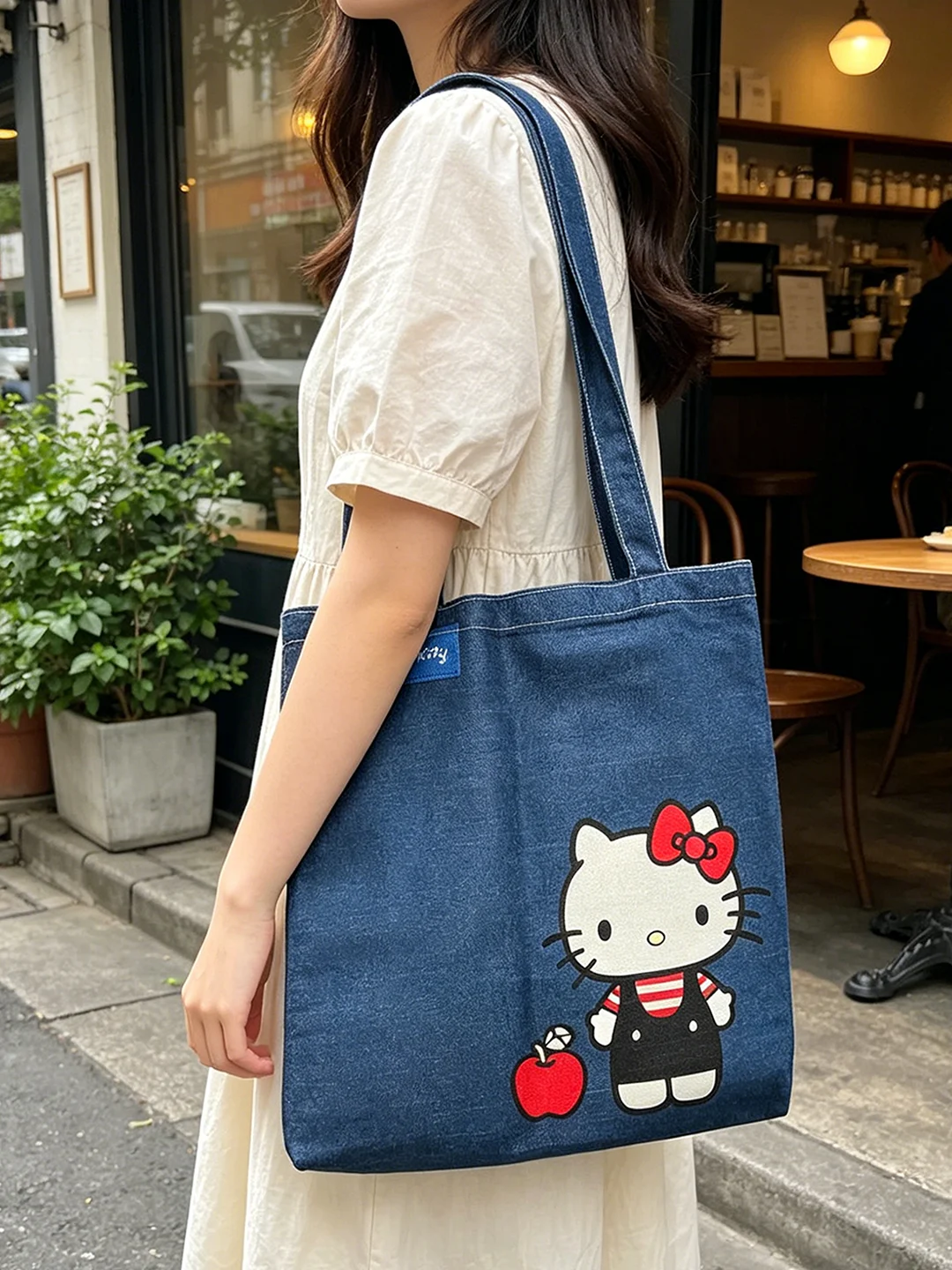 Cartoon opbergtas Hello Kitty Denim bedrukte schoudertas Sanrio grote capaciteit eenvoudige handtas voor woon-werkverkeer luie stijl veelzijdig - afbeelding 2