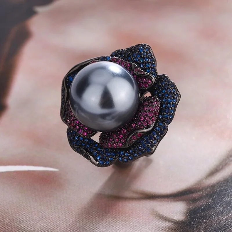 

Fashionable and Elegant Three-Dimensional Flower Pearl Ring with Australian White Yellow Pearls and Gray Pearls, Open Ring with