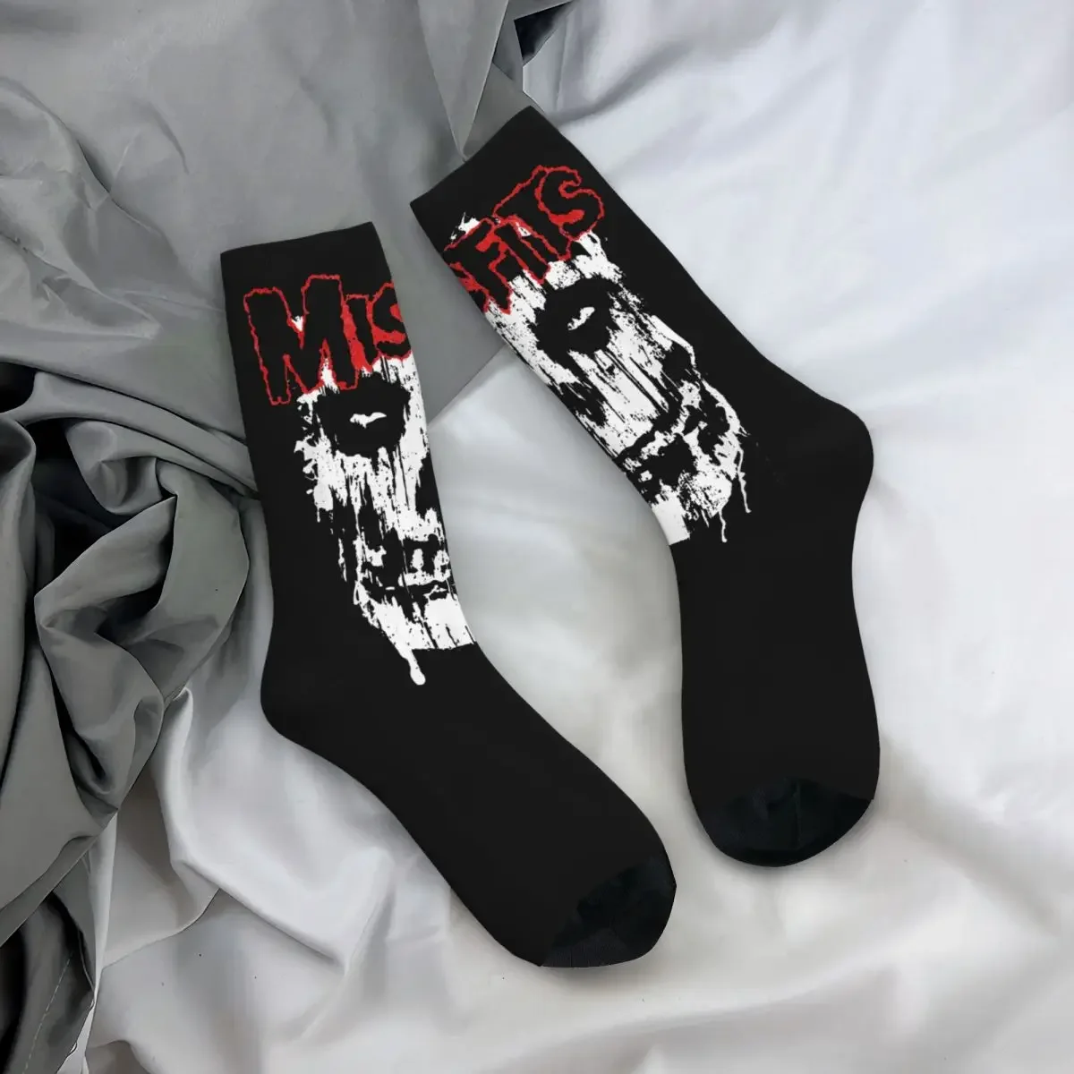 Winter Warm Harajuku Men\'s Women\'s Misfits Skull Socks Horror Halloween Breathable Middle Tube Socks