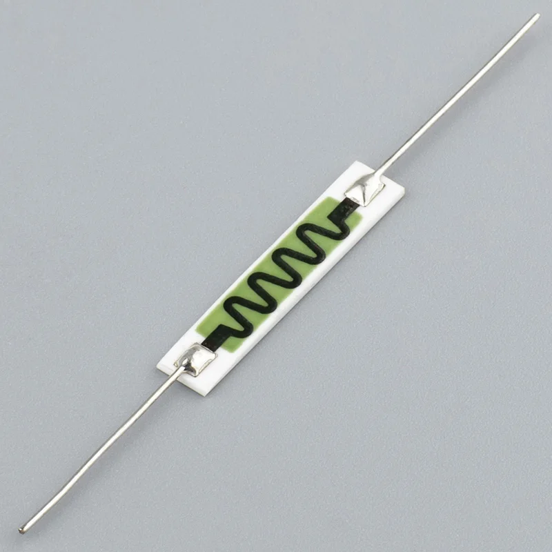 10Pcs HVR82AL2204 High voltage resistor 1/4W 10M 20M 100M 500M 1G Ohm thick film non inductive chip resistor