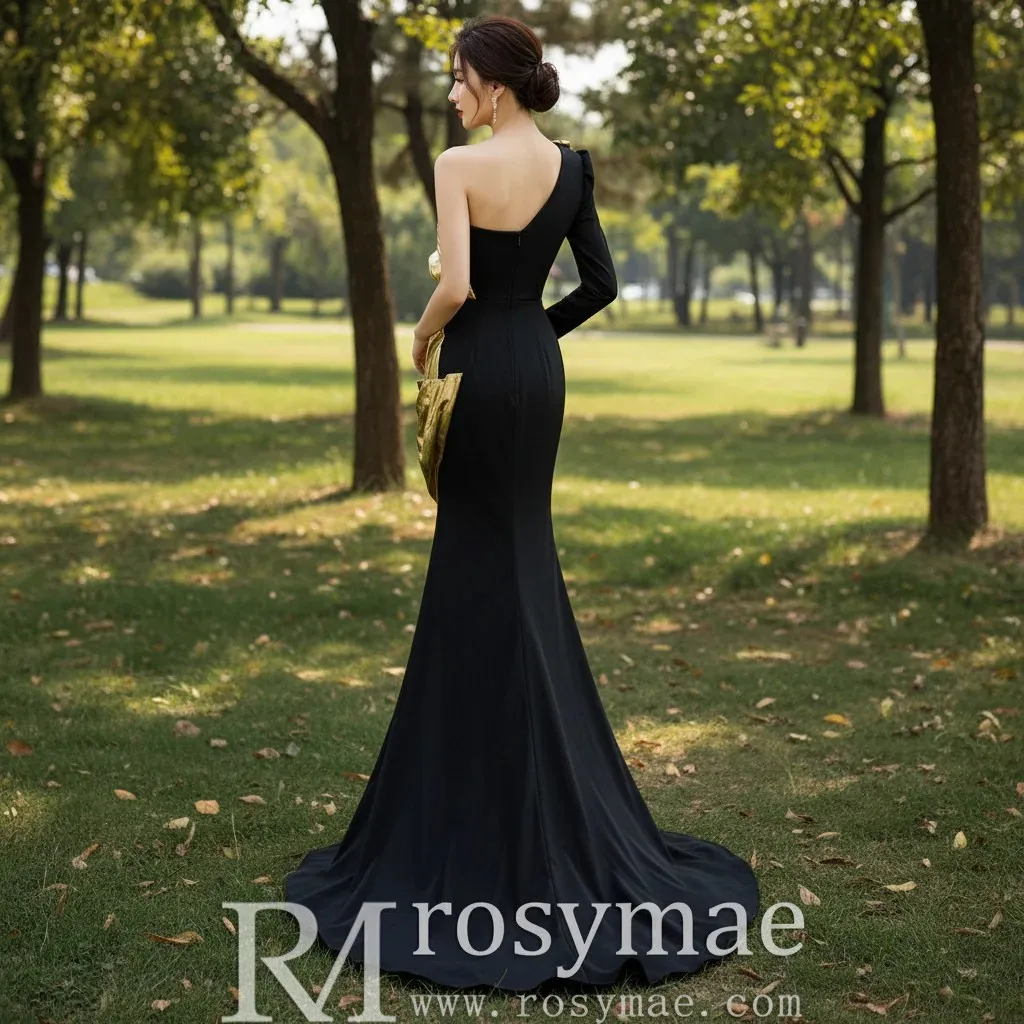 Rosymae Women's Long Sleeve Mermaid Wedding Dress Classic Black and Gold Elegant Fitted Gown for Brides