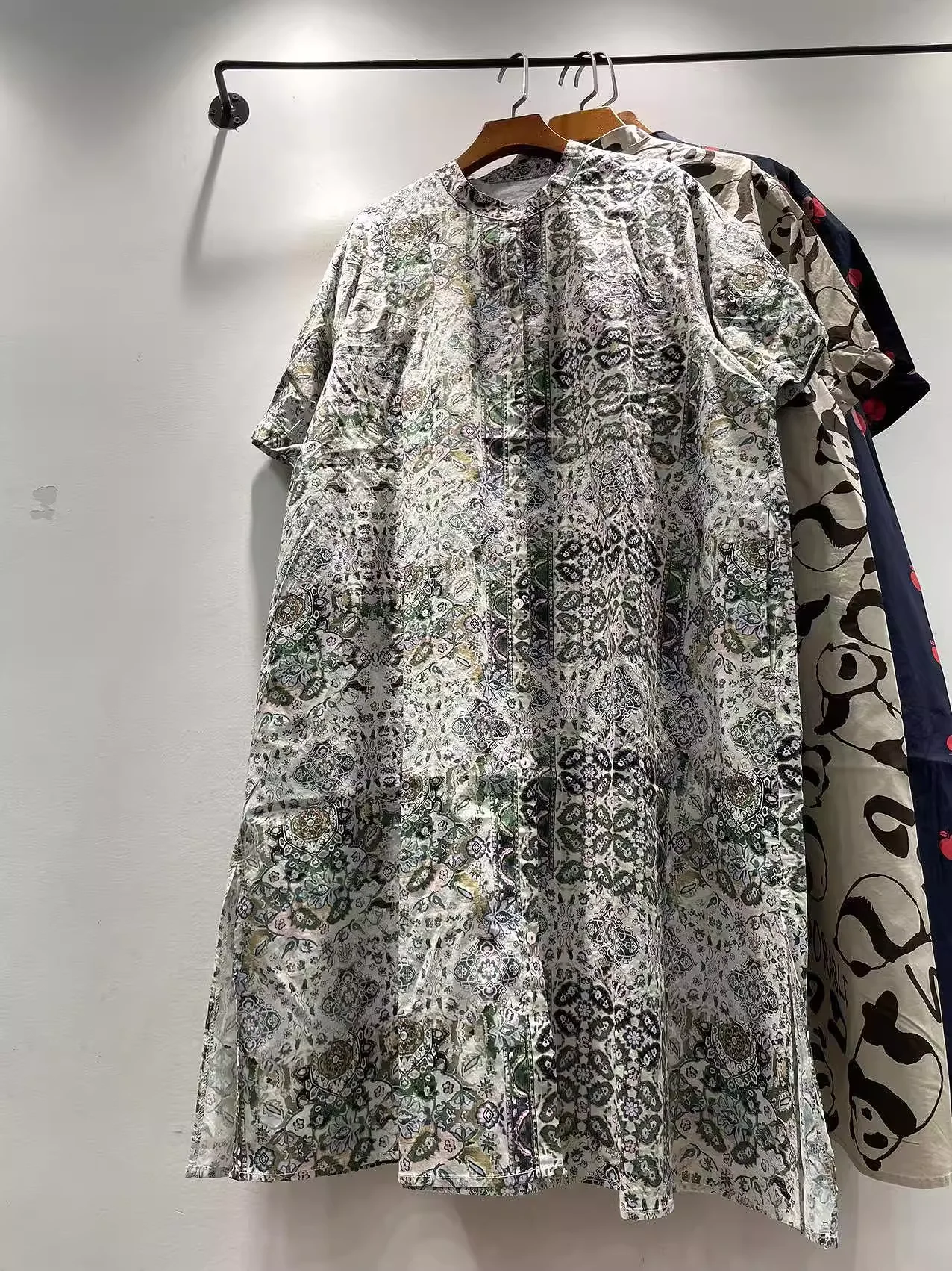 หน้าอก 124 ซม. เสื้อเชิ้ตผู้หญิง เดรสสไตล์ญี่ปุ่น กระดุมแถวเดียวพิมพ์ลาย เดรสสายเดี่ยว เสื้อเบลาส์ตัวยาว