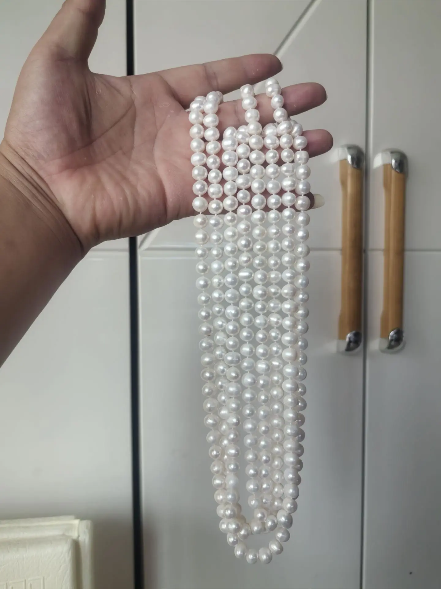 

Длинное ОГРОМНОЕ ОЖЕРЕЛЬЕ С НАТУРАЛЬНЫМ БЕЛЫМ КРУГЛЫМ ЖЕМЧУГОМ Акойя++ 9–10 ММ, 100 дюймов, удлинение нескольких размеров