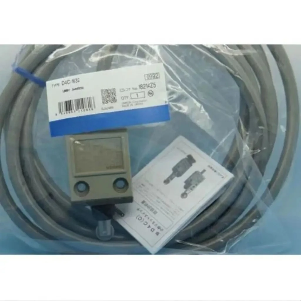 

D4C-1632 D4C 1632 НОВЫЙ Концевой выключатель Новый в коробке