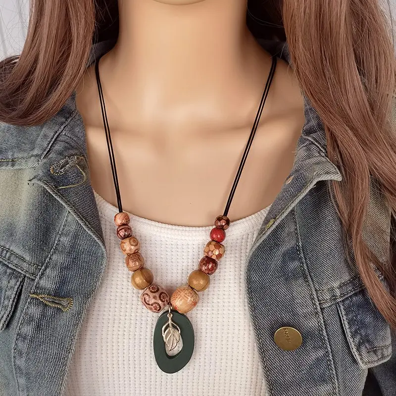 Vintage Wood Beads Handmade Women\'s Pendants Necklaces Ethnic Beaded Long Chain Sweater Necklace for Women Daily Wear Jewelry