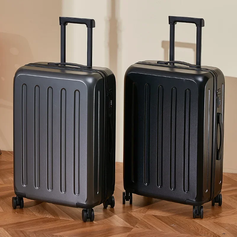 2024 New Luggage Student Wholesale 20-26 inch Business Password Box Luggage Klein Blue Internet Celebrity Trolley Box