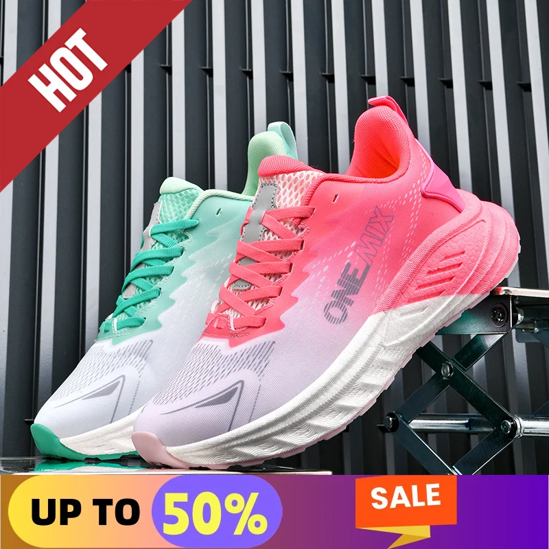 

New Men Running Shoes Breathable Sports Shoes Carbon Plate Lightweight Sneakers for Men Comfortable Athletic Training Footwear
