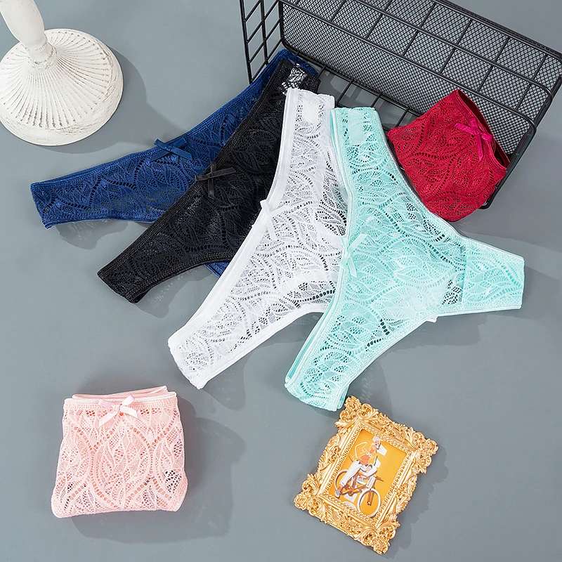 Sexy Lace Panties Low Waist G-Strings Female Hollow Out Thongs Breathable Thongs Underwear Women Sexy Underpants