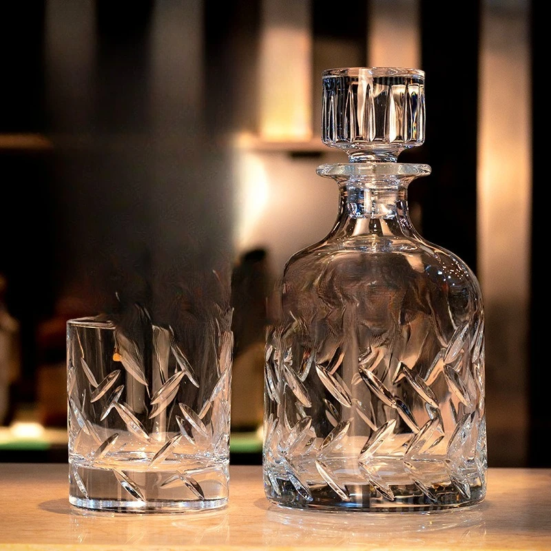 Italian crystal glass wine bottle wine glass set, high-end hotel wine set whisky cup