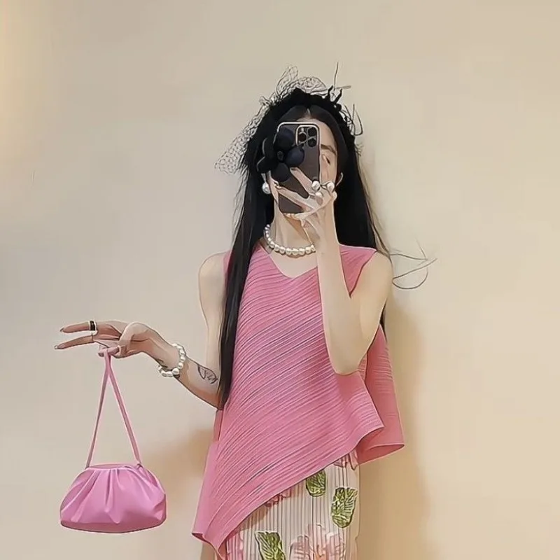 Women's Suits Summer Tops Design Pink Round Neck Sleeveless Irregular Pleated T-shirt Printed Elastic Waist Loose Long Skirts