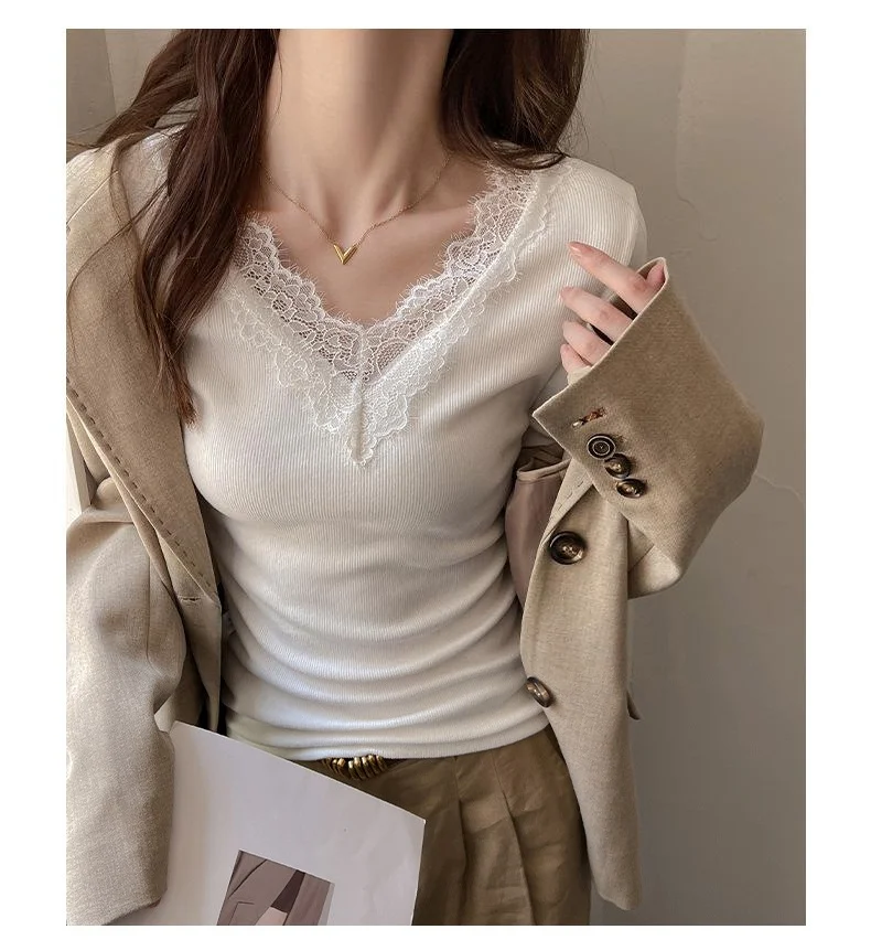 Women’s V-neck Lace Trim Long-sleeved Base Layer: Autumn Brushed-effect Slim-fit T-shirt with Structured Shoulders