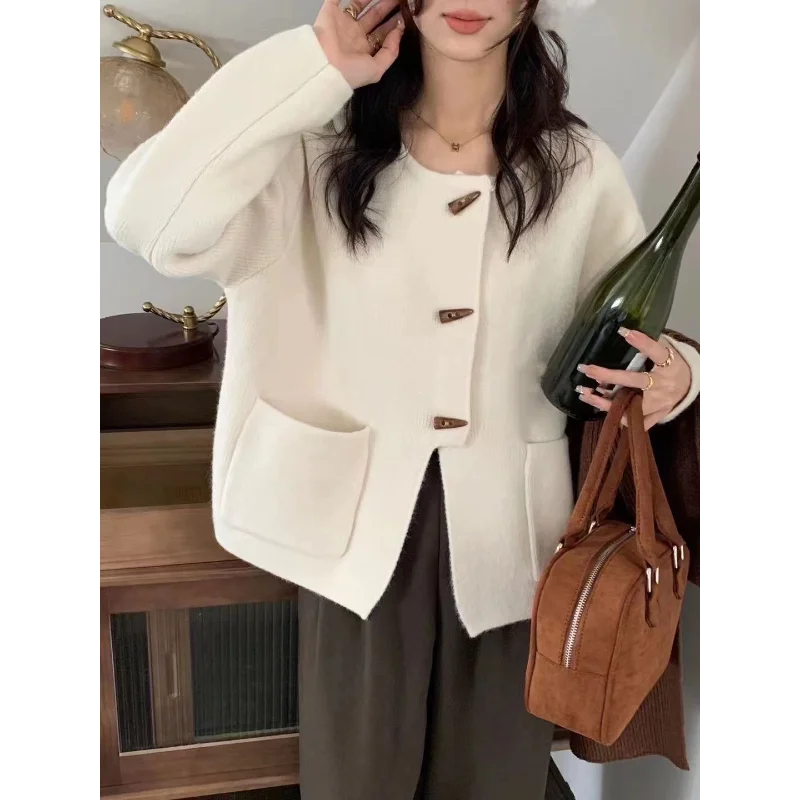 

Off White Korean Style Gentle Horn Button Cardigan Sweater Women's Spring Autumn New Loose Soft Lazy Style Coat