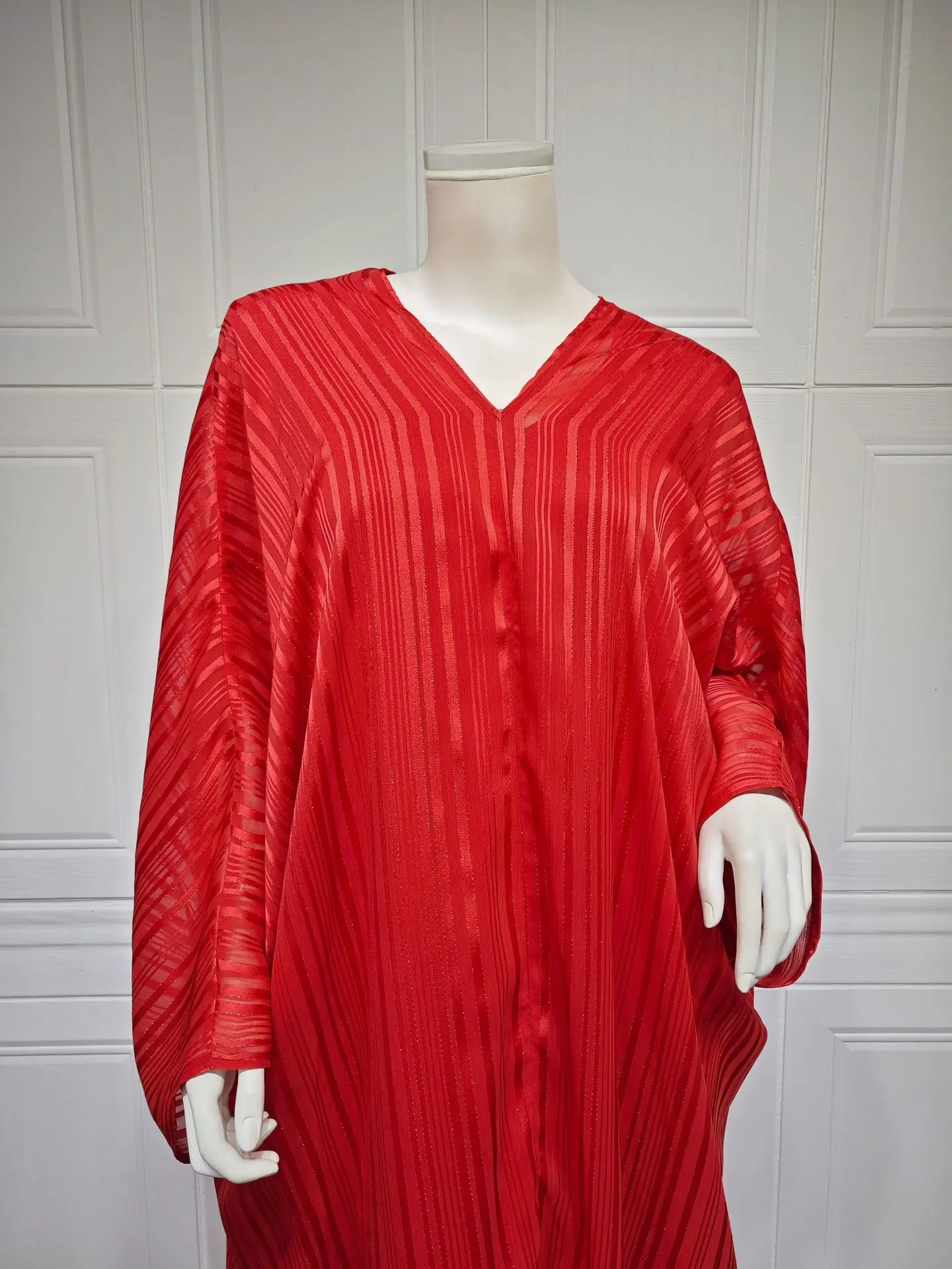 Stylish Red Shiny striped Muslim Abaya Two Piece Set for Women Elegant Loose Fit Islamic Clothing for Daily Wear Parties Daily