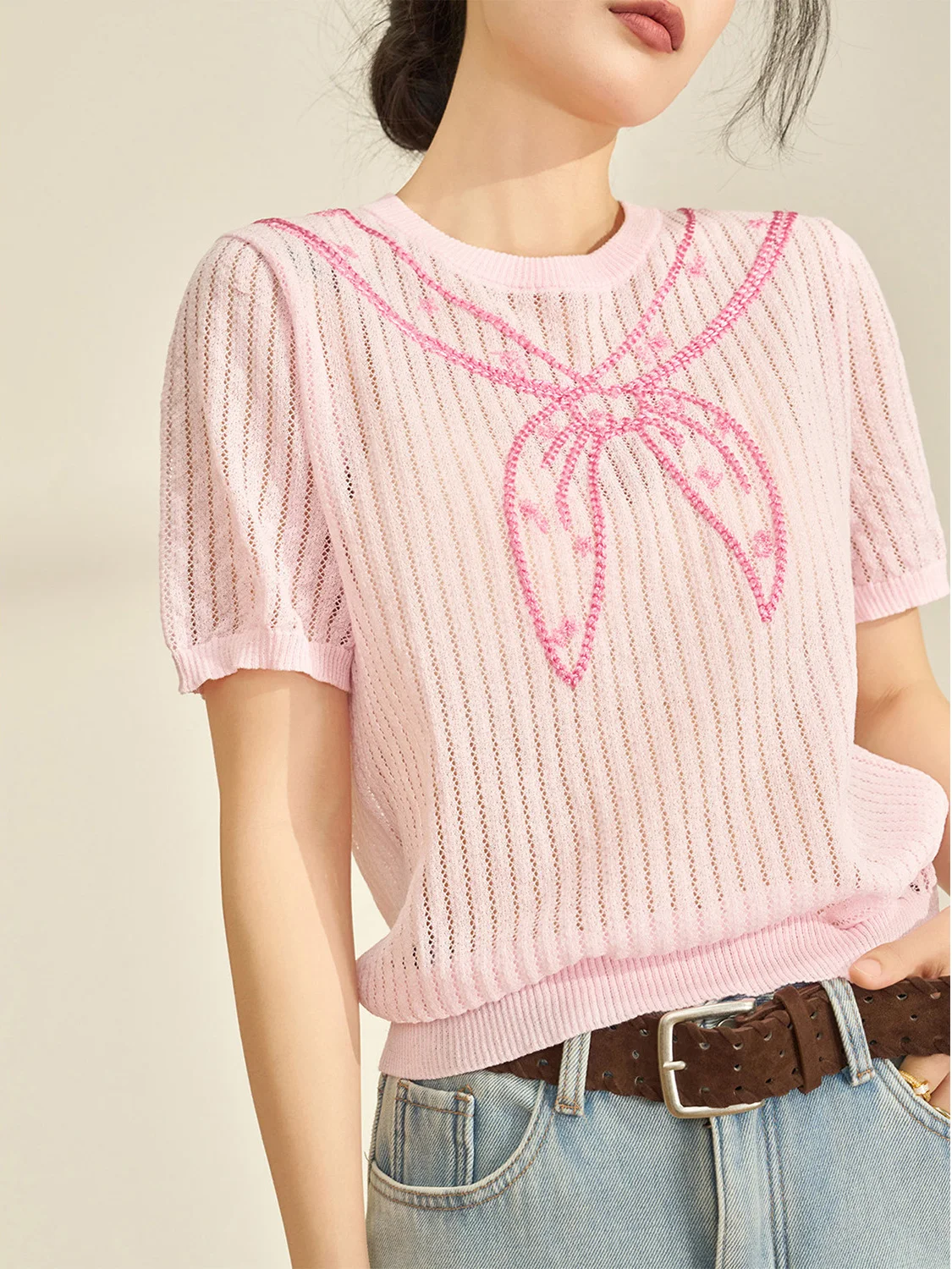 

Женская розовая вязаная футболка Flowing Era с вышивкой узлом, с коротким рукавом, повседневная, свободного кроя, модный топ для весеннего сезона