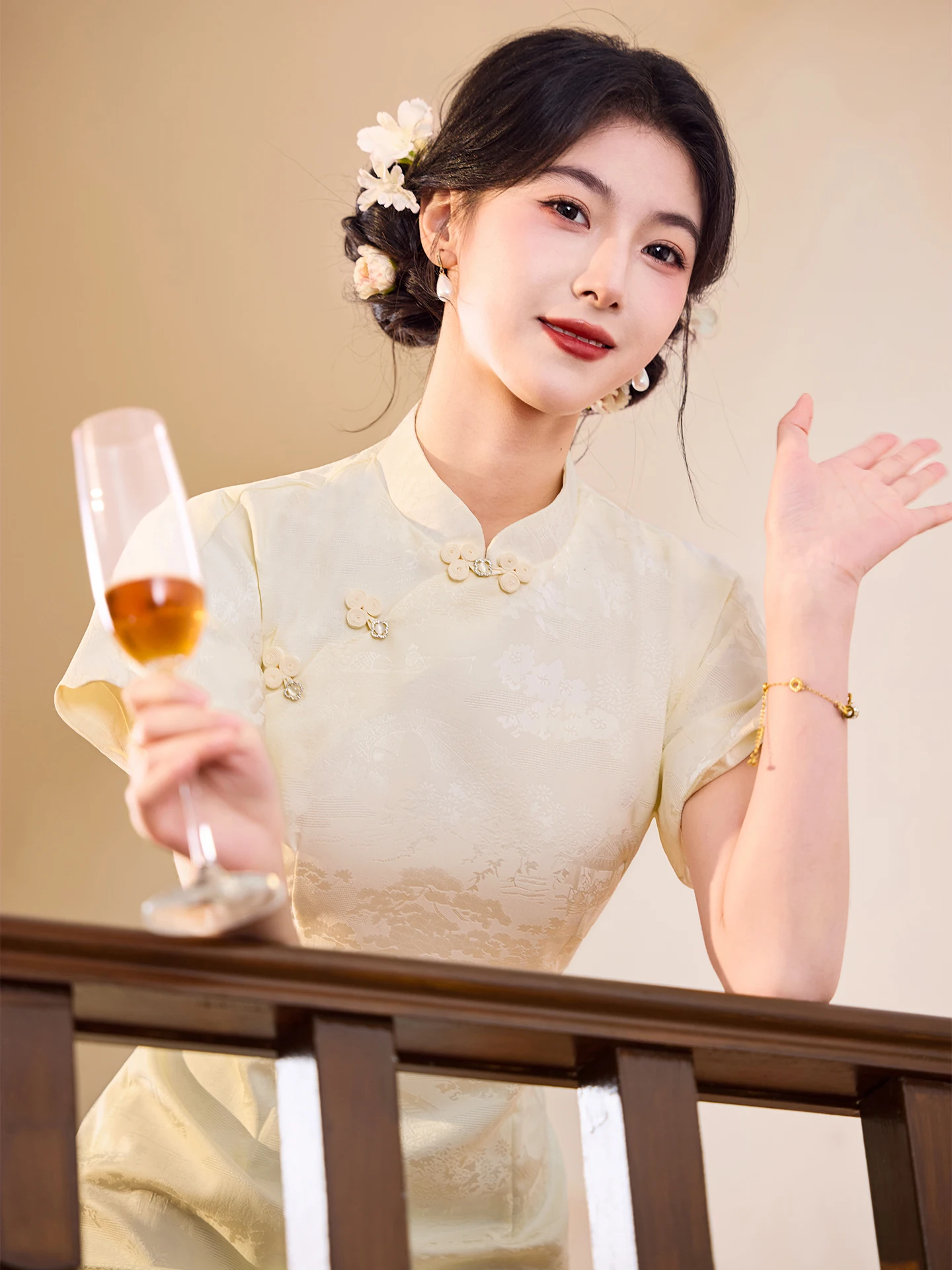 

Белое свадебное платье-ципао: нежное, женственное, на заказ, для помолвки, китайская новогодняя церемония, длинное