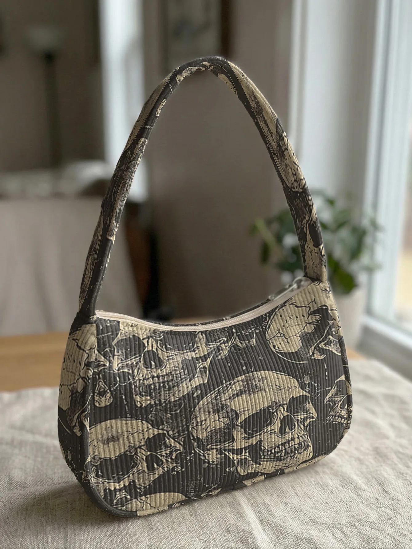 Trendige Vintage-Schultertasche mit Totenkopf-Print, schwarze Cord-Unterarmtasche für den täglichen Freizeitgebrauch