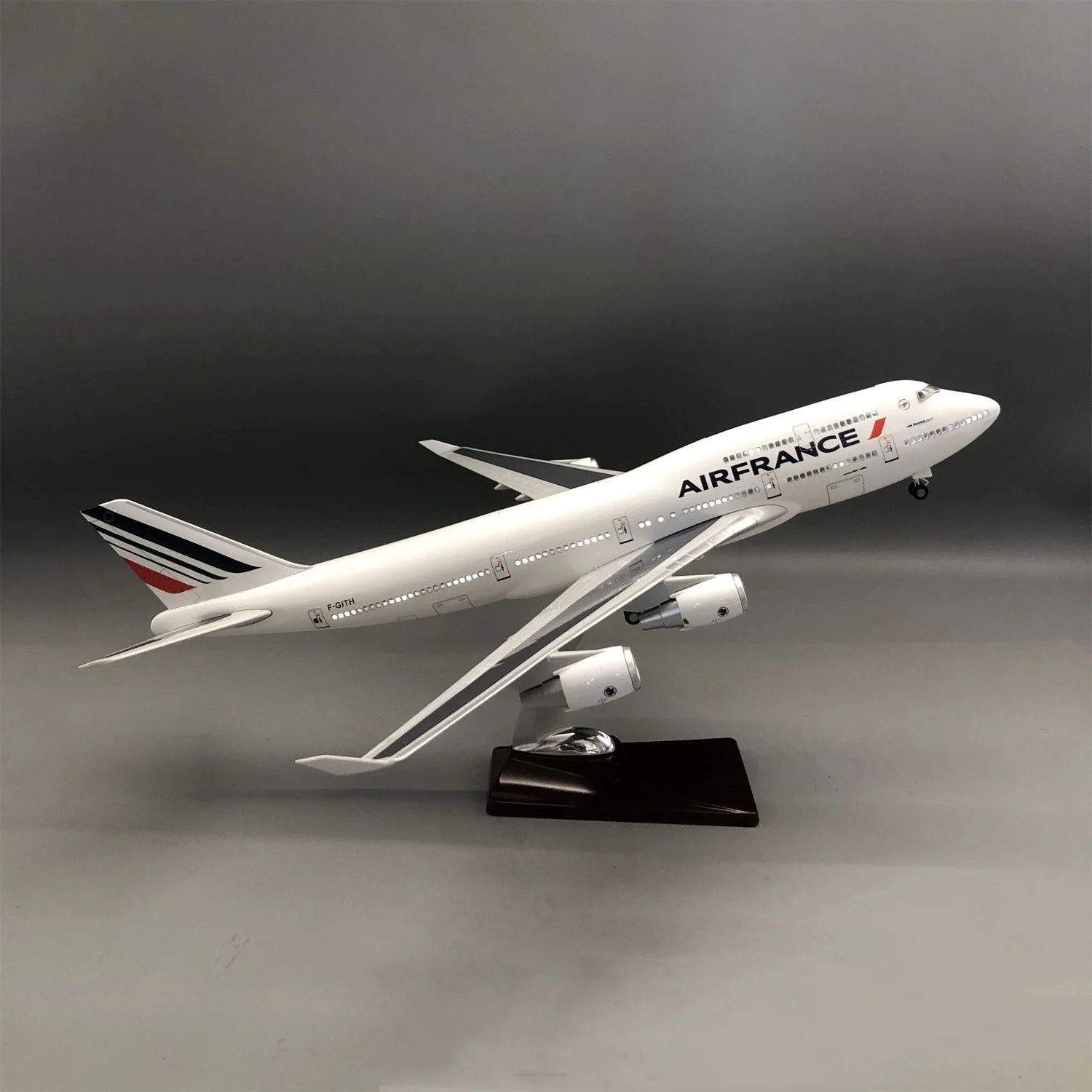 

1/150 Scale Aircraft Resin 47cm France Airways B747 Diecast Airplane Model With Double Door Lights And Stand For Aviation Hobby