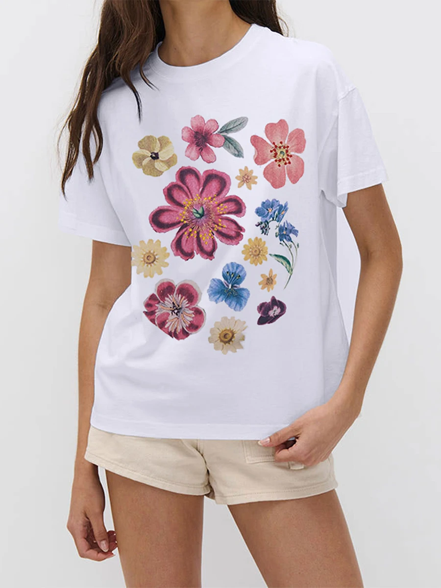 

Women's Graphic Print T-Shirts Summer Short Sleeve Round Neck Tops Casual Loose Tee Ladies Boho Beach Vacation Shirts Dailywear