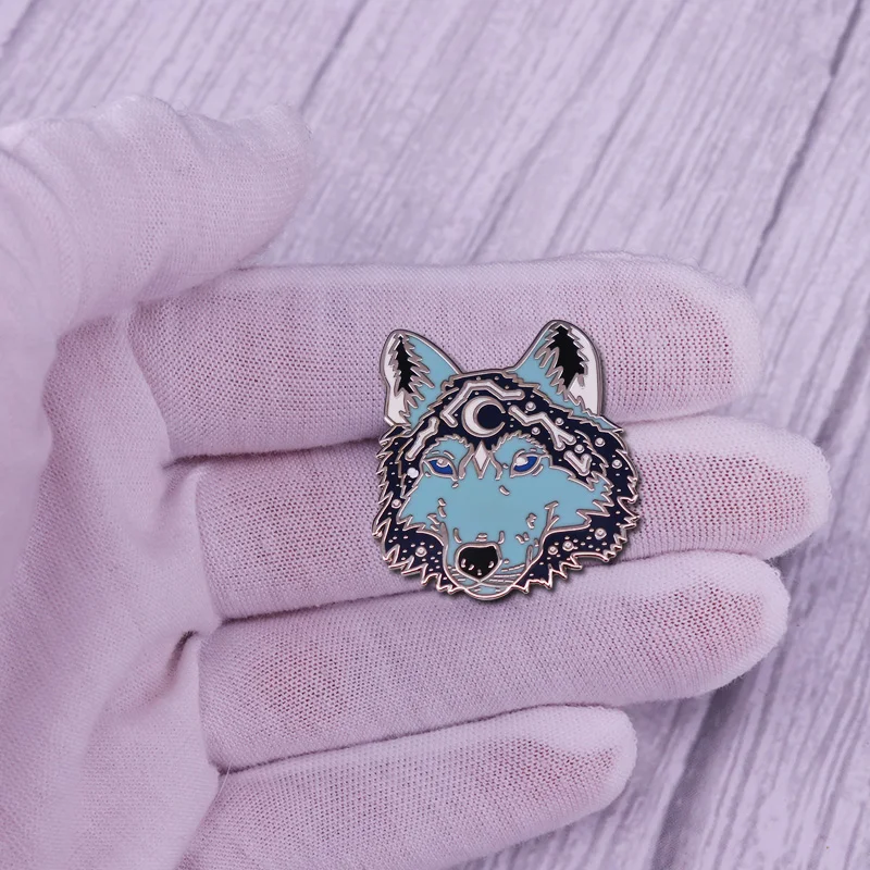Pin Club | Wolf Series Punk Skeleton Custom Badges  Animals Fox Deco Gifts High-quality Brooch Hat Clothes Accessories Wholesale