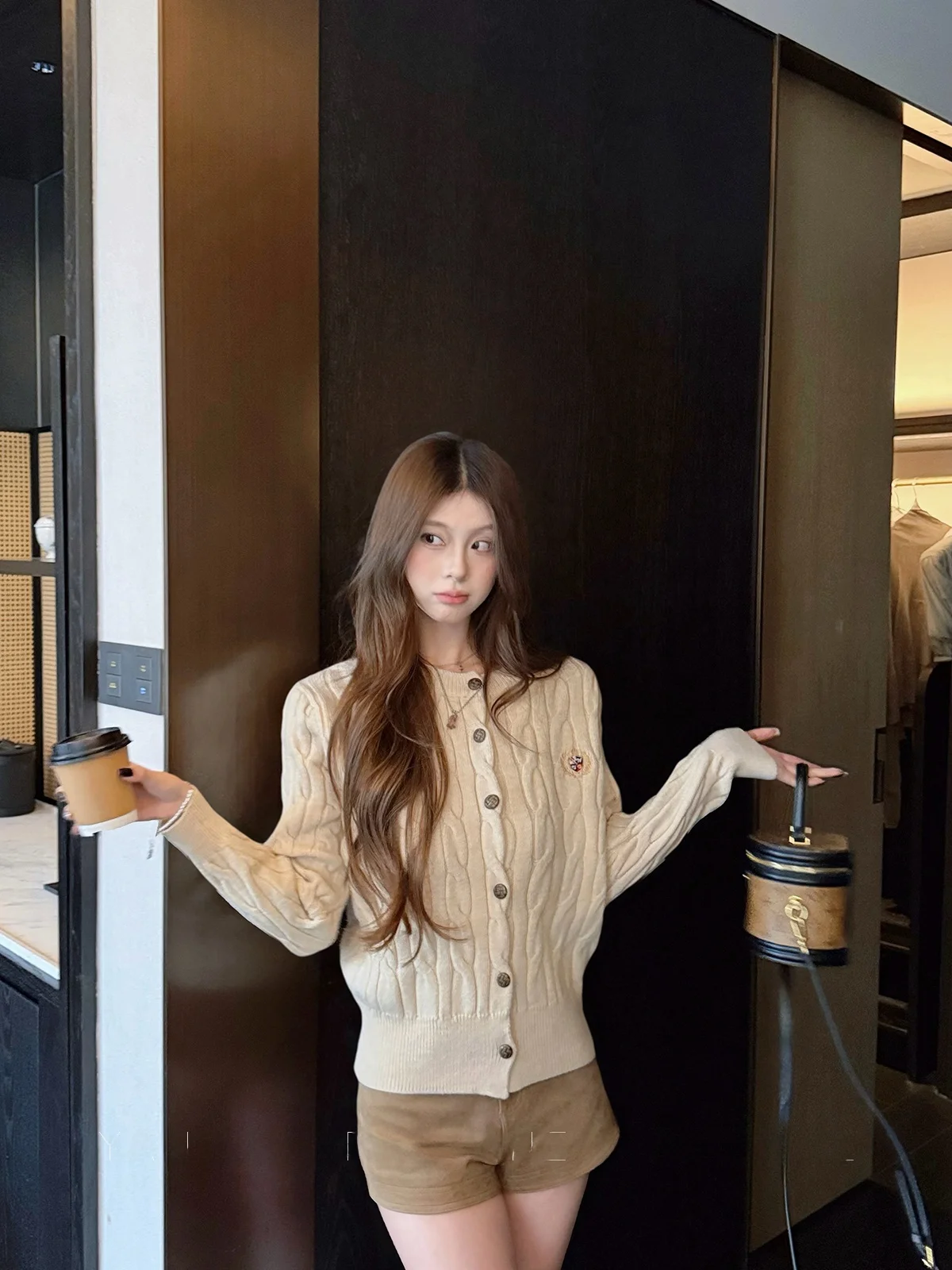 

i Color Twisted Pattern Knitwear Cardigan Women's round Ne Slimming Spring Faion Casual Sle Long Sve Knitted Sweater