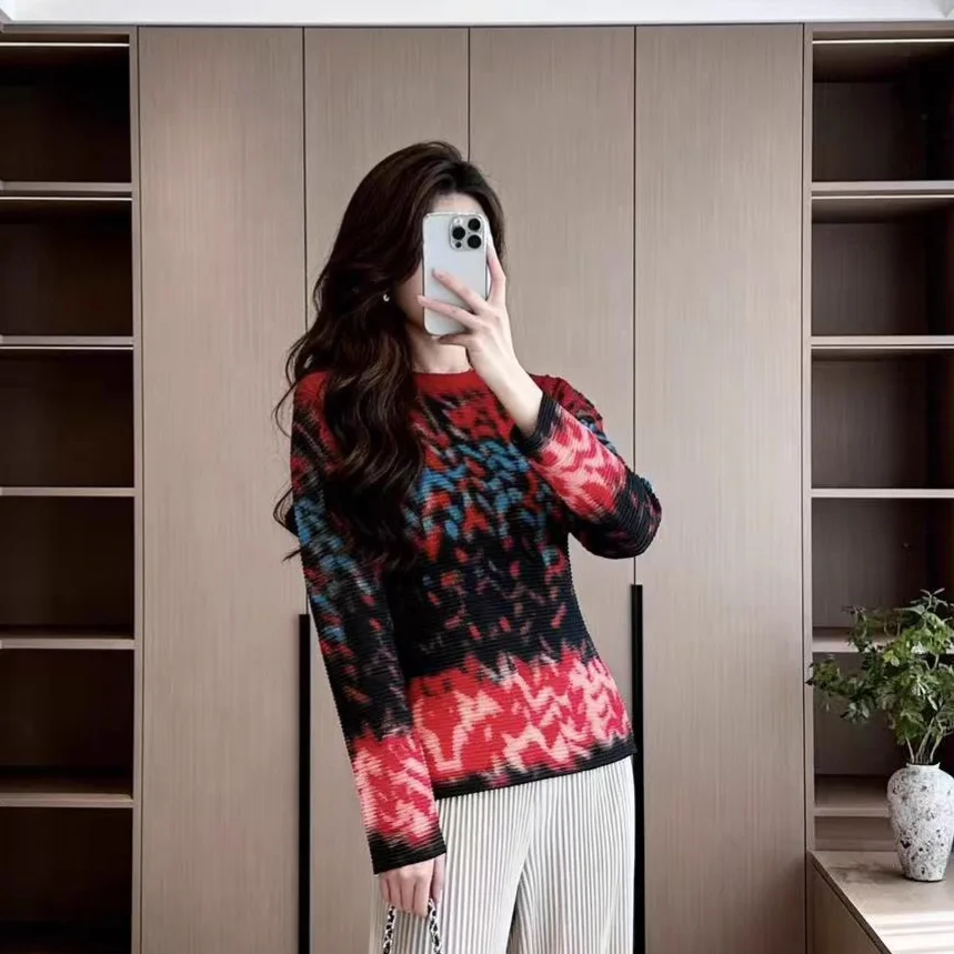 

Miyake Pleats 2025 New Autumn and Winter Pleats Printed Pleats Temperament Tops Commuter Loose Large Size T-Shirt Pleated