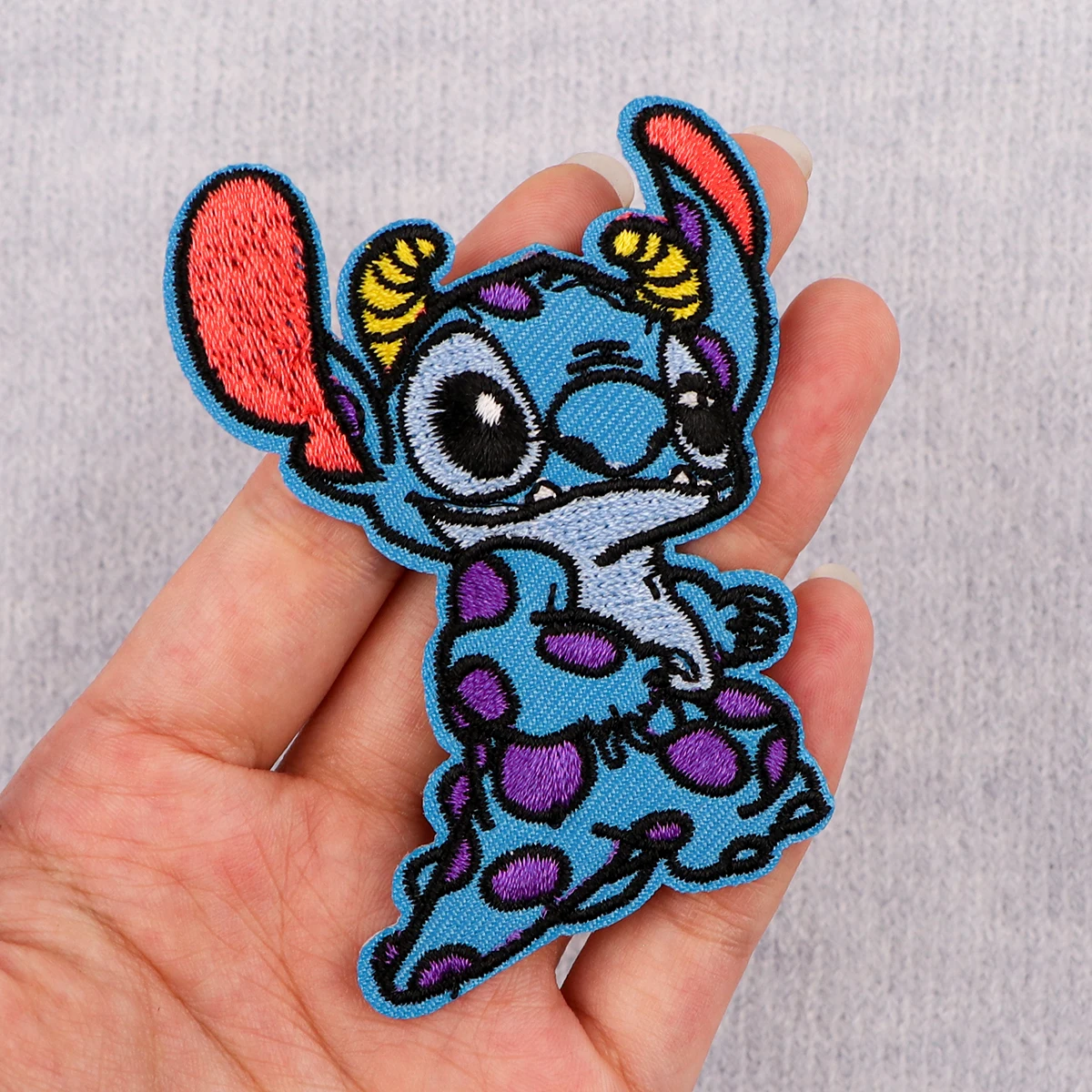 Cute Alien Patches For Clothing Monster Patches Appliques Iron on Badges Clothes Stickers DIY Sewing Embroideriy Stripes