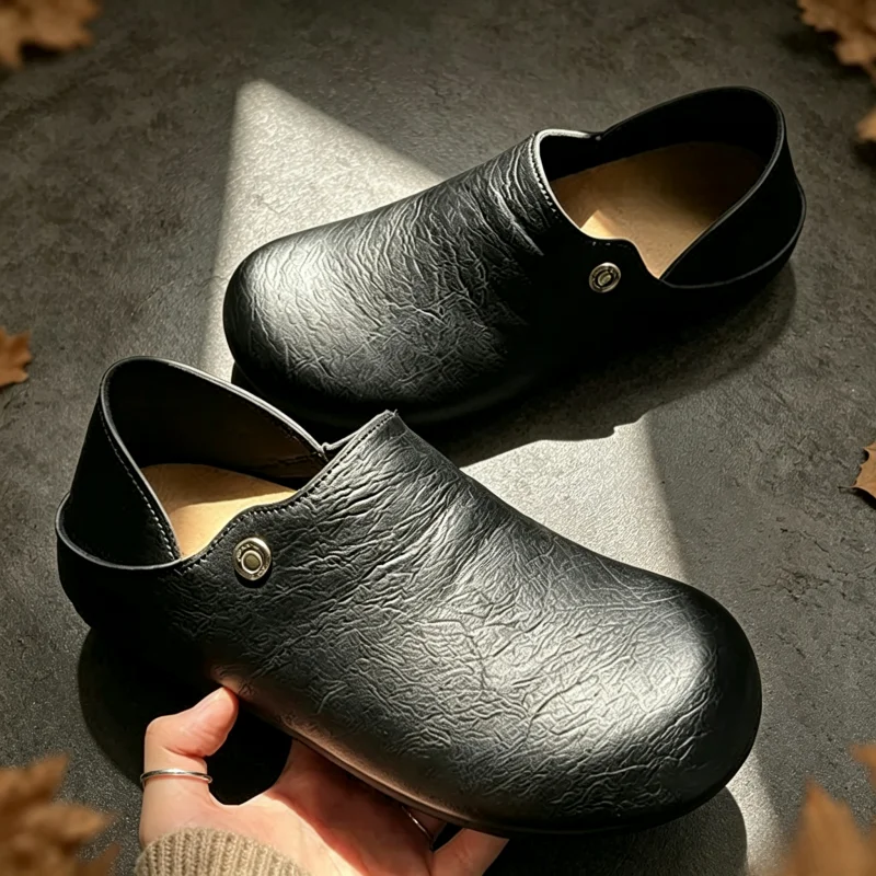 Outdoor Walking Shoes Split Leather Driving Shoes Men Leather Flats Shoes New Fashion Comfortable Man Casual Shoes Slip on Male